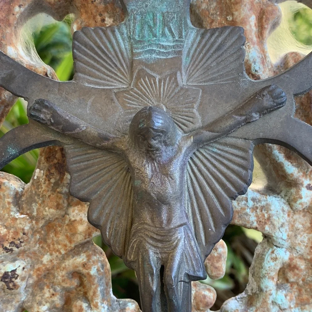 Antique Brass Crucifix Wall Decor - Picture 3 of 10
